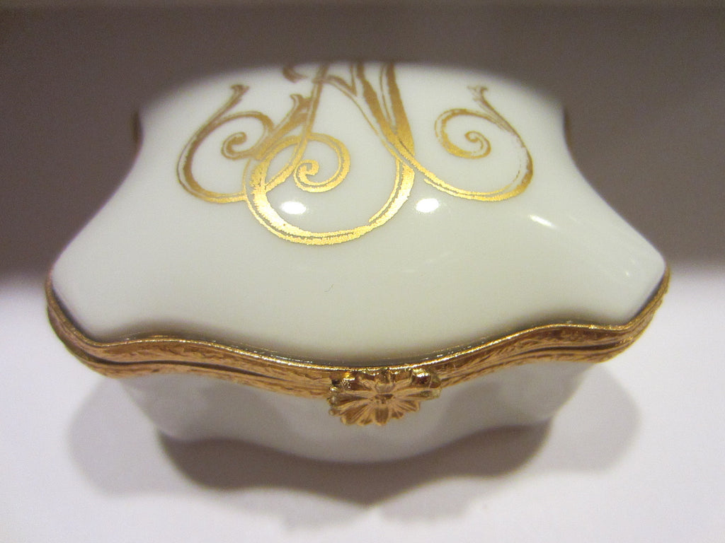 Artoria Limoges Porcelain Box Made in France Wedding Momorabilia - Designer Unique Finds 
 - 1