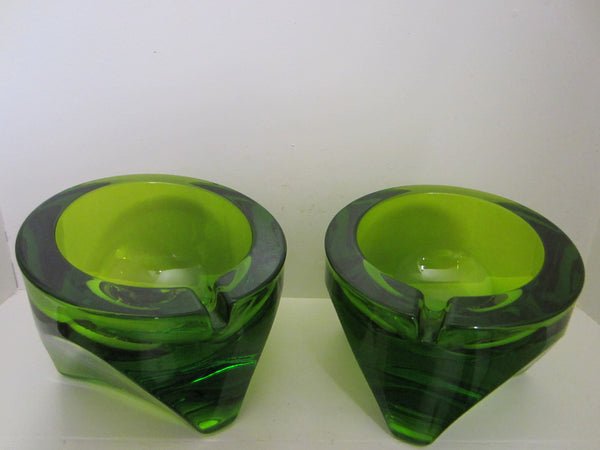 Emerald Green Geometric Crystal Ashtrays - Designer Unique Finds 