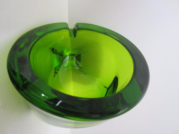 Emerald Green Geometric Crystal Ashtrays - Designer Unique Finds 