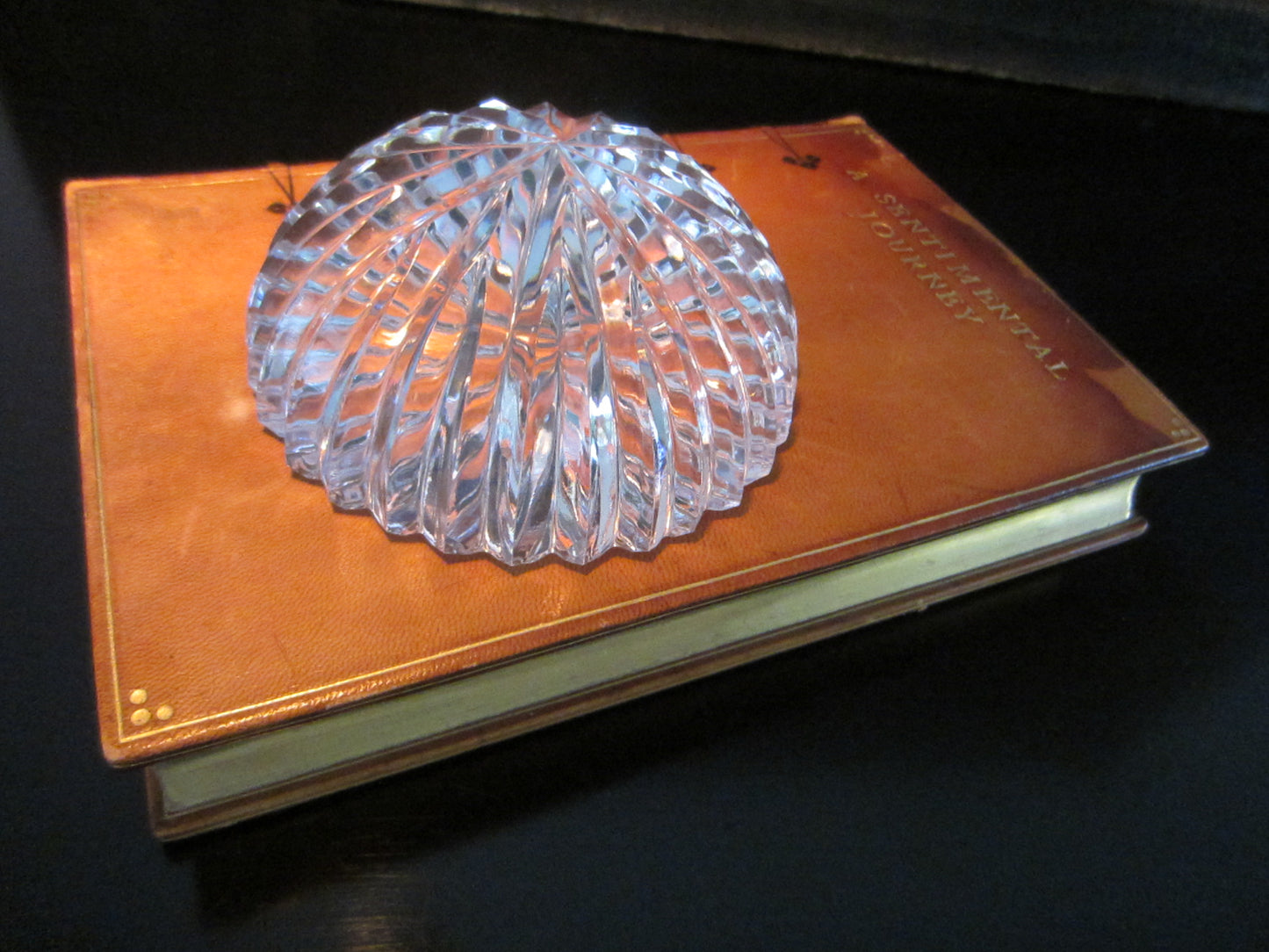 Hand Cut Star Design Folk Art Crystal Dome Convex Paperweight