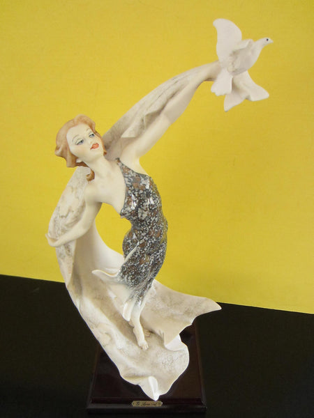G Armani Bisque Figurine Collector Society Florence Italy Copyrighted - Designer Unique Finds 
 - 3
