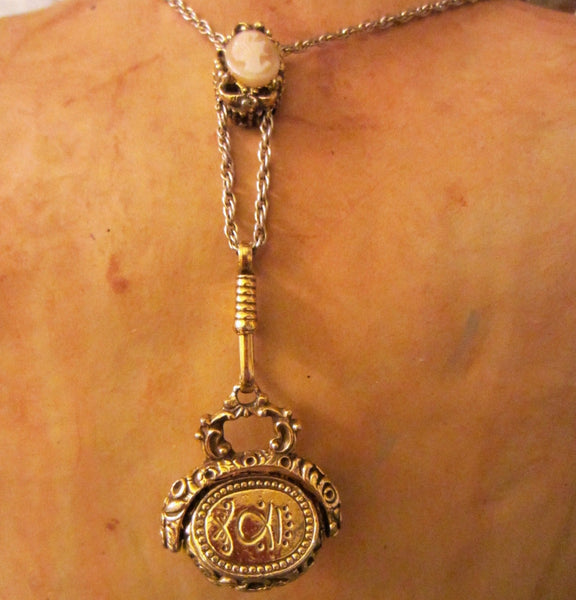 Golden Sliding Chain Necklace Fob Cameo Seal Pendant 