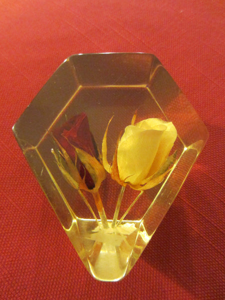 Lucite Deco Paperweight Yellow Red Rose Buds - Designer Unique Finds 
 - 3