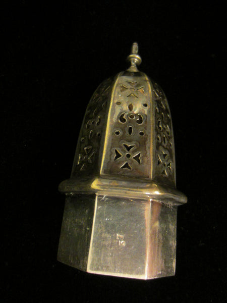 Mappin Webbs Princes Plate English Octagonal Silver Sifter - Designer Unique Finds 
 - 5