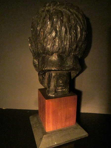 Thomas Holland Sculpture Composite Hemingway Portrait Bust Mahogany Stand - Designer Unique Finds 
 - 6