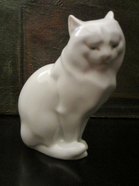 Herend Cat Figurine Hand Painted Signed Porcelain - Designer Unique Finds 
 - 3