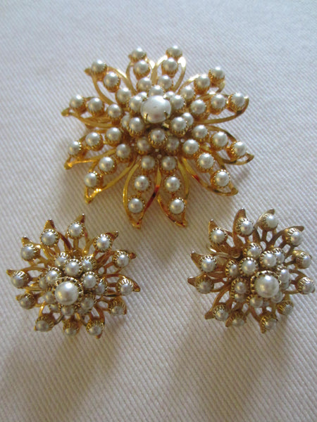 Judy Lee Starburst Brooch Clip On Earrings Signed Decorated Pearls - Designer Unique Finds 
 - 4