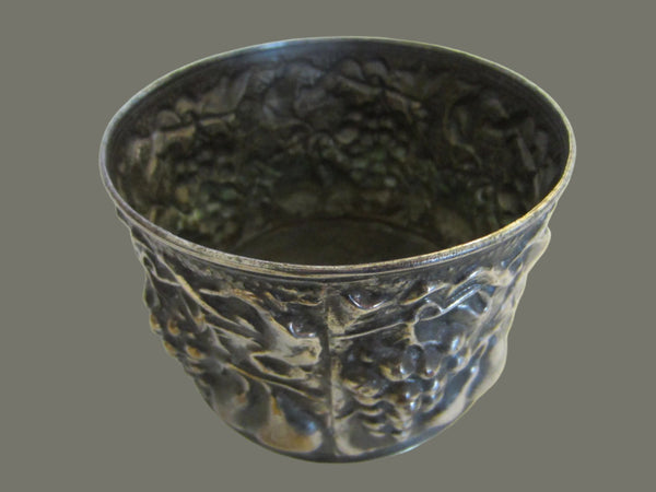 De Uberti Italy Silver Plated Majolica Wine Bottle Coaster Grapes Pears