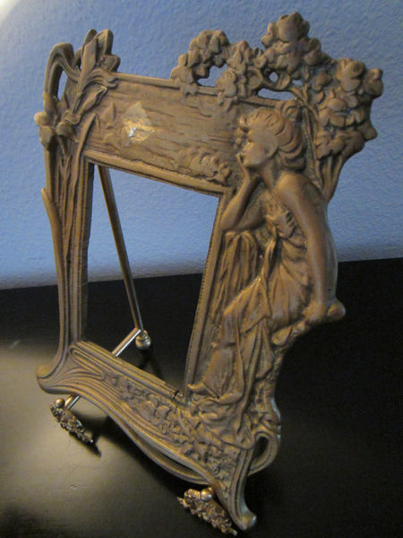 Art Nouveau Neo Classical Style Figurative Picture Frame
