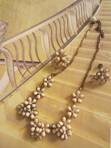 White Petal Flower Necklace Matching Earrings - Designer Unique Finds 
 - 1