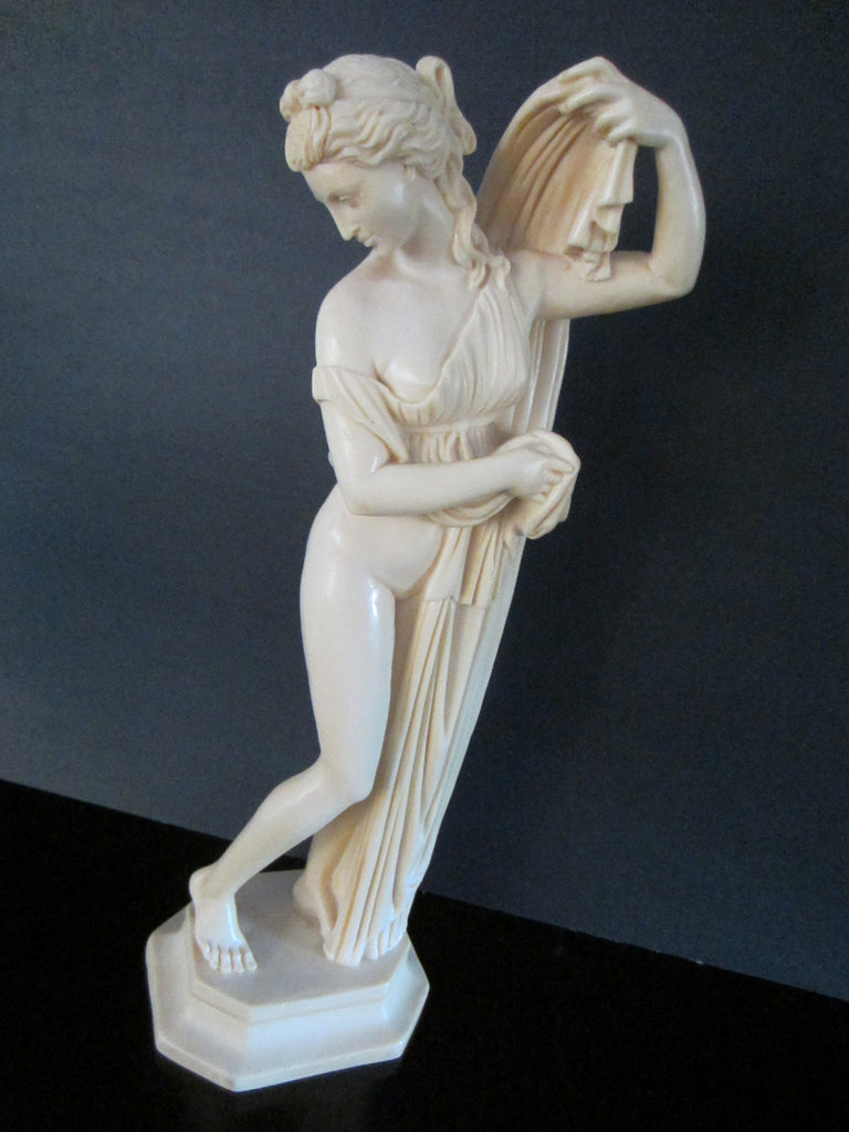 Classic Figure Sculptor A Santini Made In Italy Aphrodite Statue