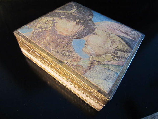 Florentine Romantic Portraits Box Gilt Decorated Tole Made in Italy