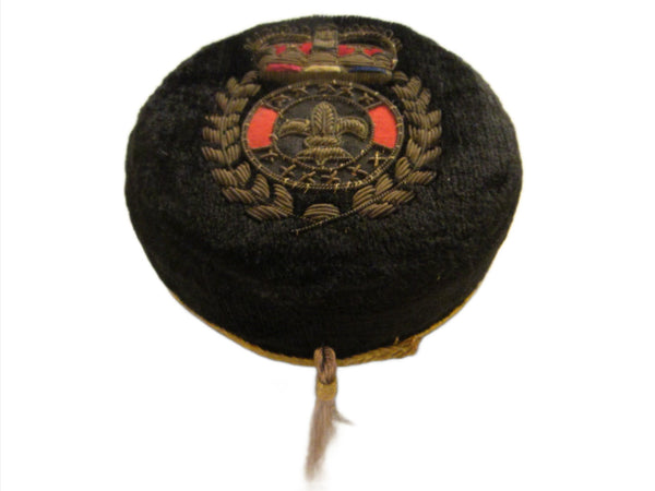 Black Velvet Jewelry Box Embroidered Gold Wires Coat of Arm Tassel - Designer Unique Finds 
 - 1