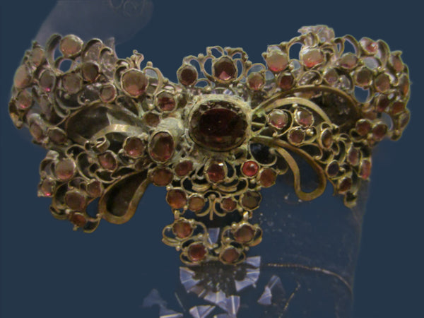 Victorian Butterfly Garnet Brooch Spanish Revival Center Cabochon - Designer Unique Finds 